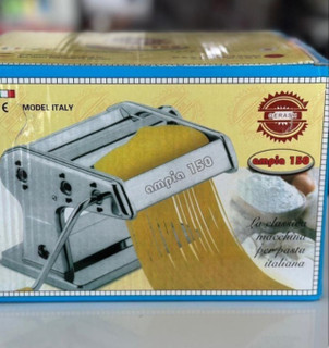 دستگاه رشته بری و خمیر پهن کن پاستاساز خانگی ampia150